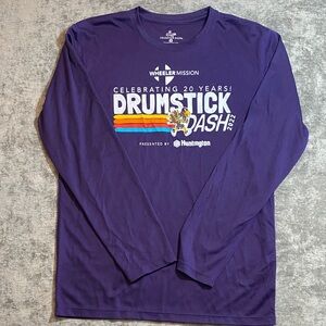 Long Sleeve Shirt in Purple with Drumstick Dash Design size S {312}